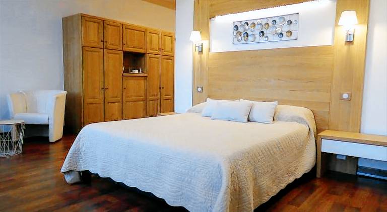 Hotel la Guimbarde in Pontarlier