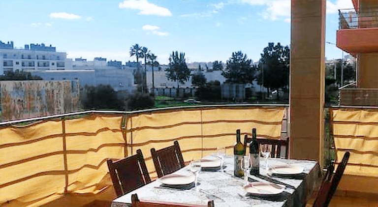 Rental apartment with terrace & private pool — photo 3