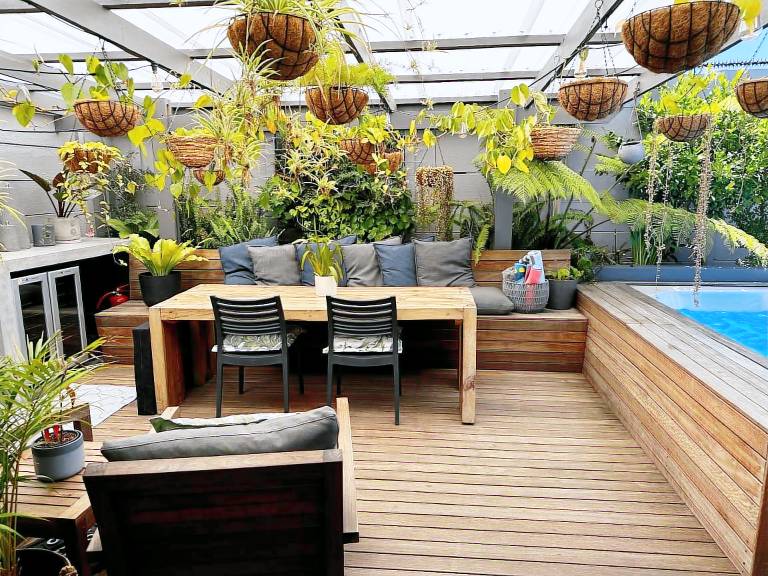 House  Table View