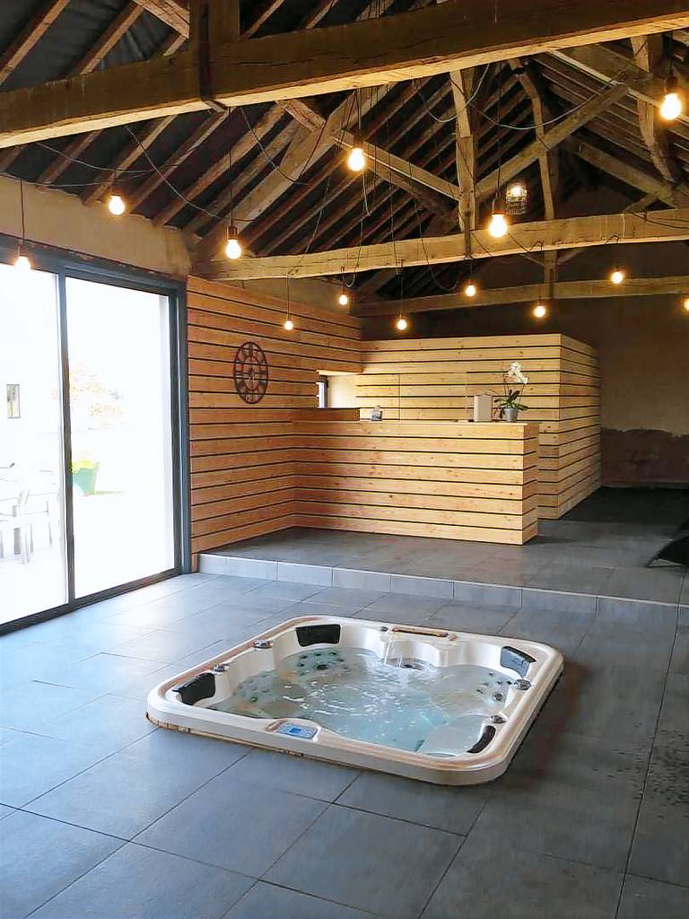 Beautiful gite with patio, yard & sauna | Dogs allowed — photo 3