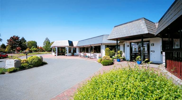 Burrendale Hotel Country Club & Spa