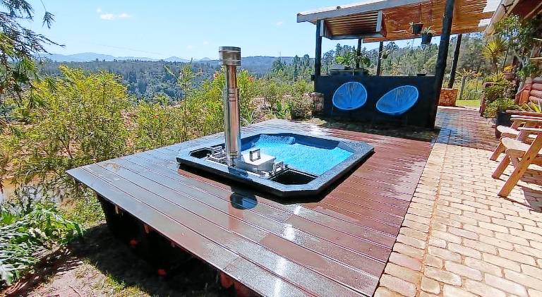 House with pool — photo 5