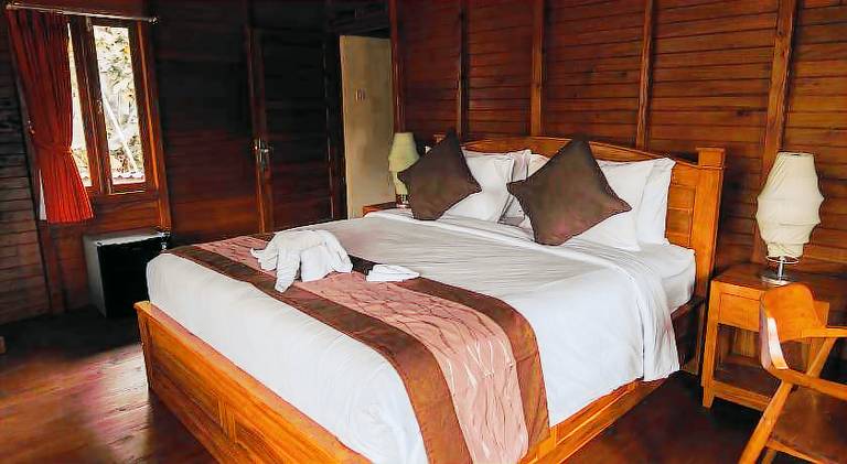Beautiful lodge with garden & terrace | Pet-friendly in Munduk