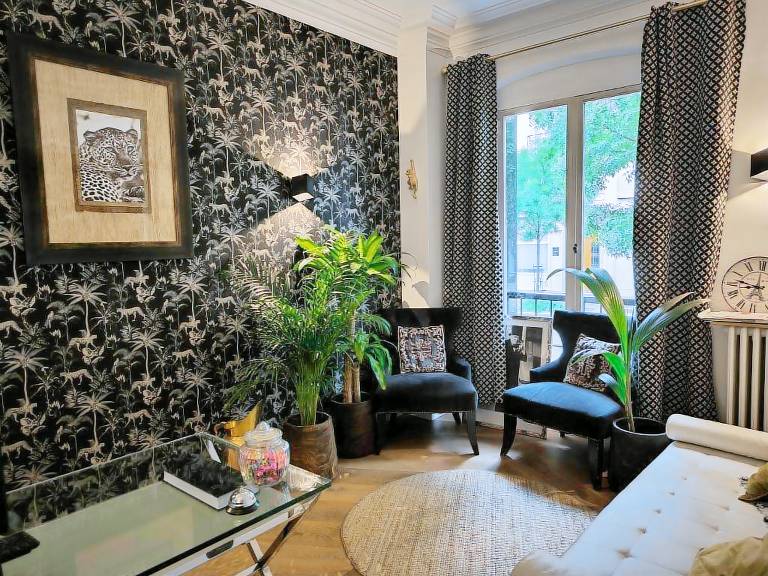 Hotel Le Twelve in Bagnolet