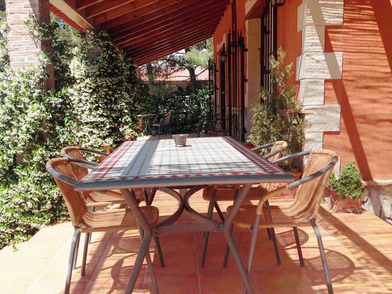 House with barbecue, terrace & private pool | Mountain view | Suitable for remote work — photo 3
