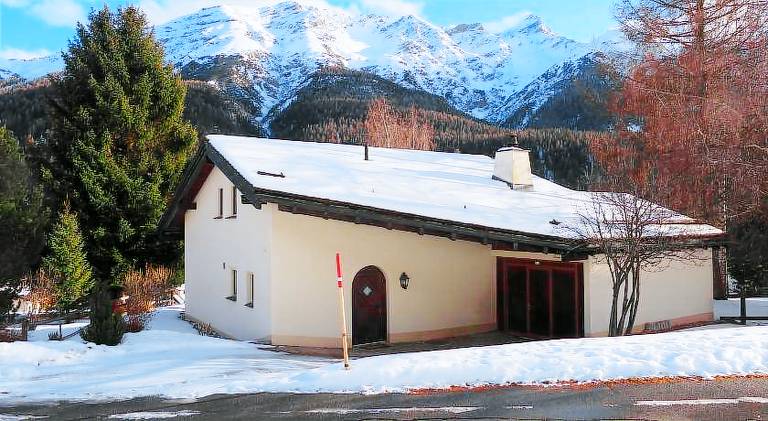 Spacious apartment | Pet-friendly in Val Muestair