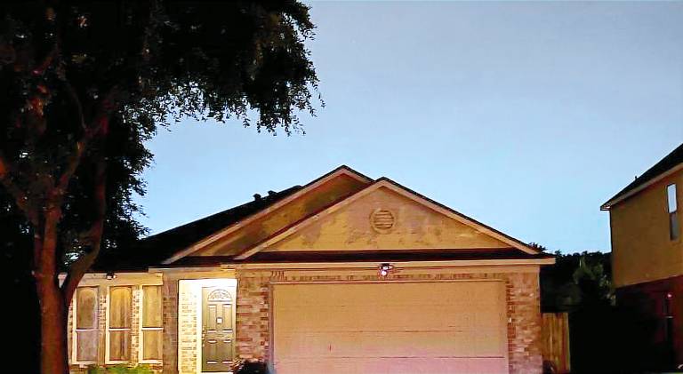 Spacious vacation home | Pets allowed in Humble, TX