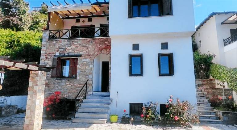 Lovely villa with yard, barbeque & patio | Perfect for remote work | Pets are welcome — photo 5