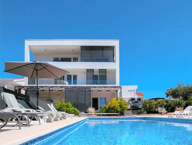 Ferienwohnung Tribunj