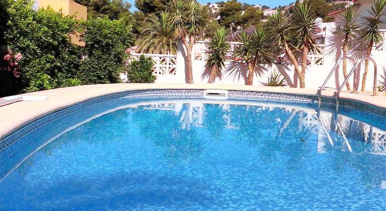 Villa with pool | Dogs allowed in Mora