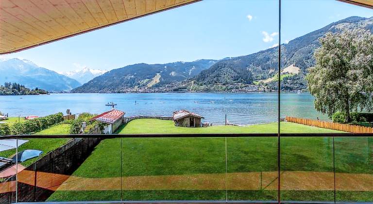Lovely holiday apartment with yard, patio & sauna | Dogs allowed — photo 4