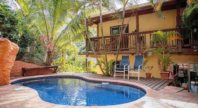 Roatan Backpackers' Hostel — photo 2