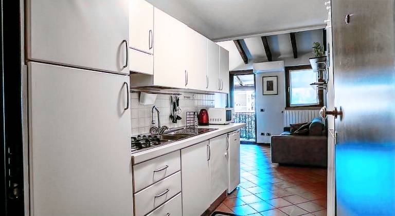 Apartment with 1 room for 3 persons — photo 3