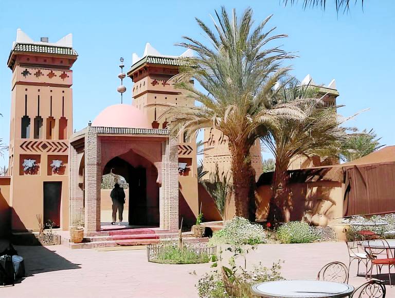 Chez Le Pacha - Authentic Sahara Hotel Mhamid in Zagora