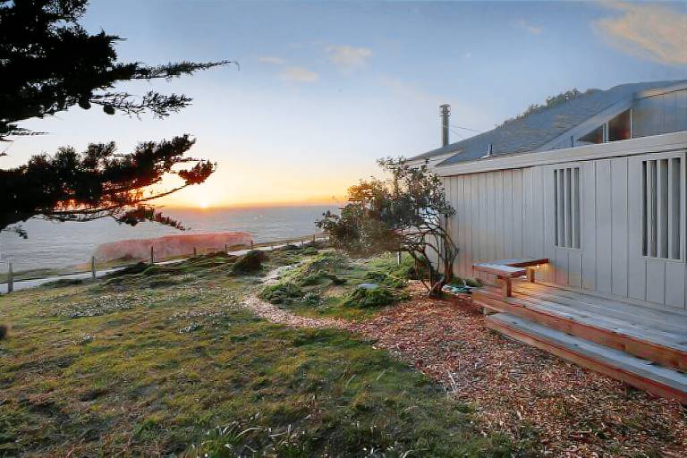 House  Jenner
