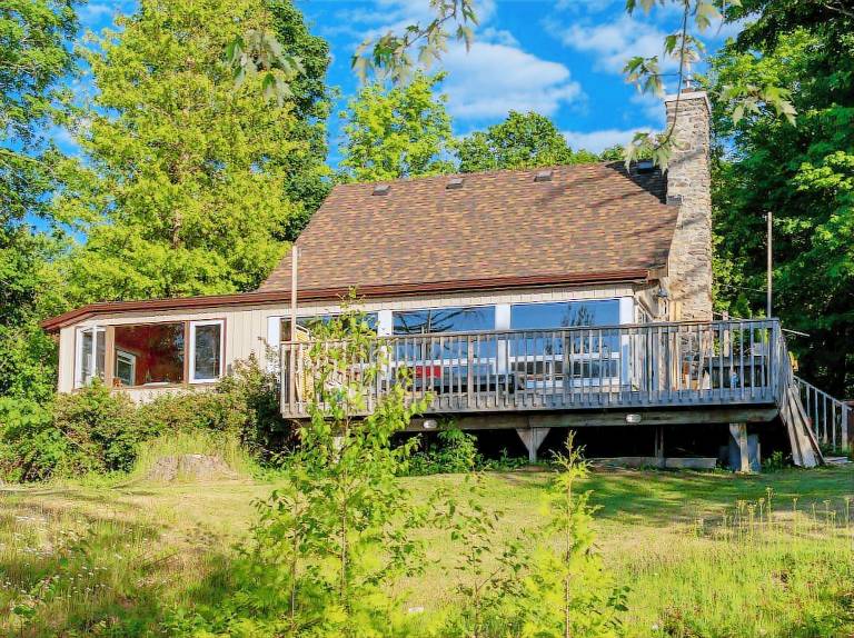 Cabin  Peterborough