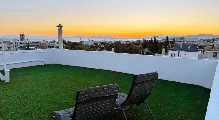 Lovely apartment with yard & terrace | Suitable for remote work | Pets allowed — photo 5