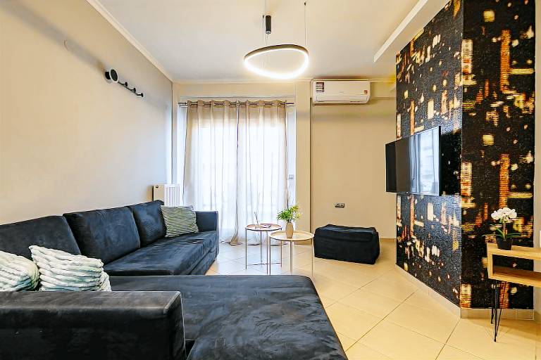 Faliro Escape - Spacious Stay in Thessaloniki in Thessaloniki