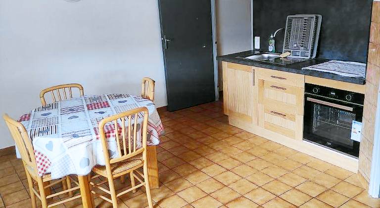 Apartment with 1 room for 5 persons in Pontarlier
