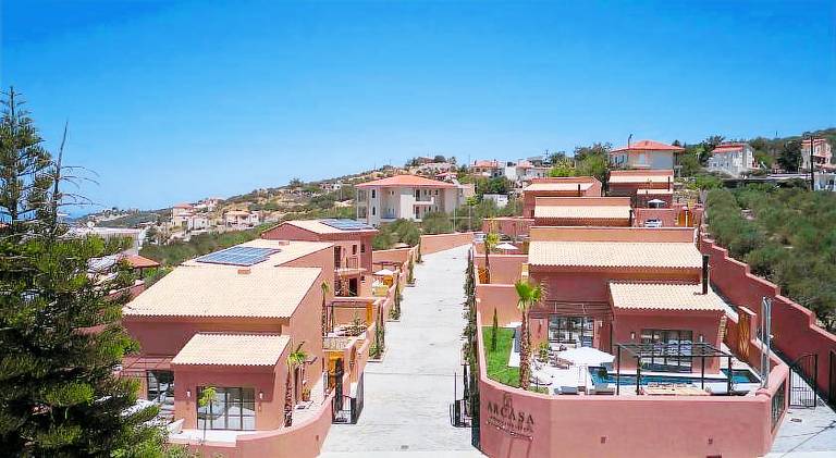 Villa with terrace — photo 4