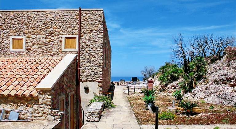 Villa with 4 rooms for 8 persons — photo 3