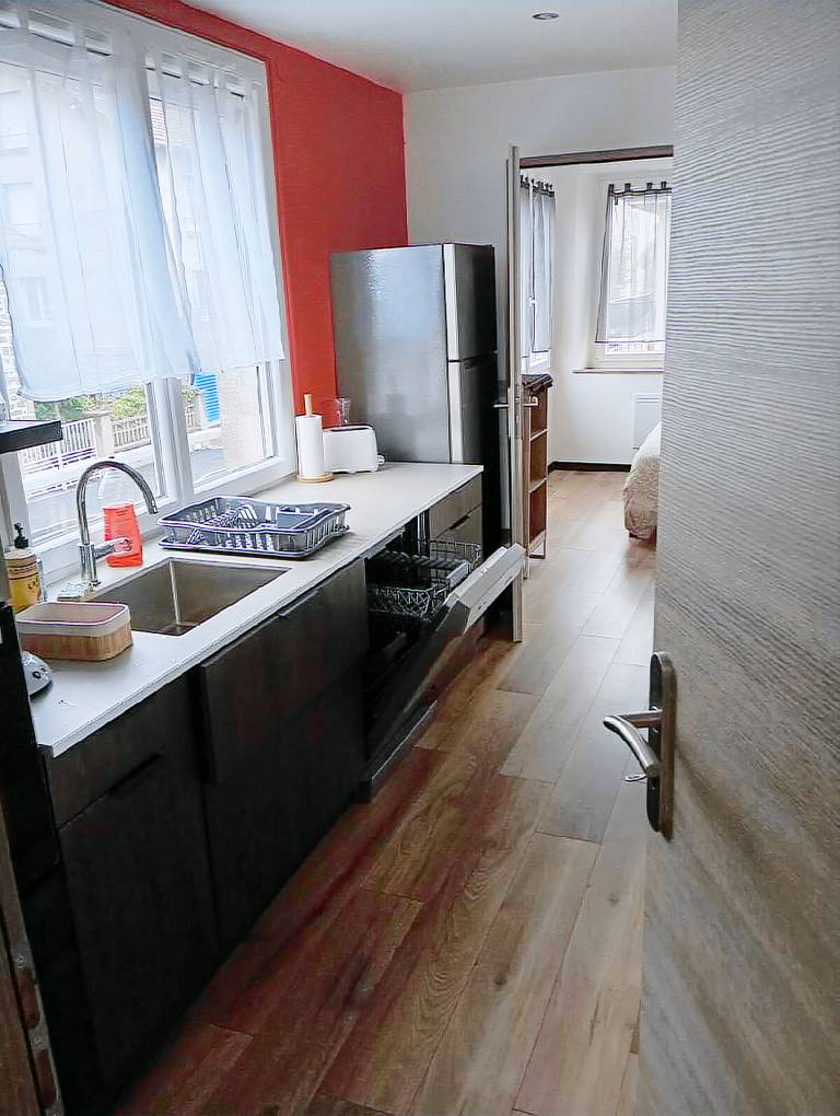 Rental apartment with 2 rooms for 4 persons — photo 3