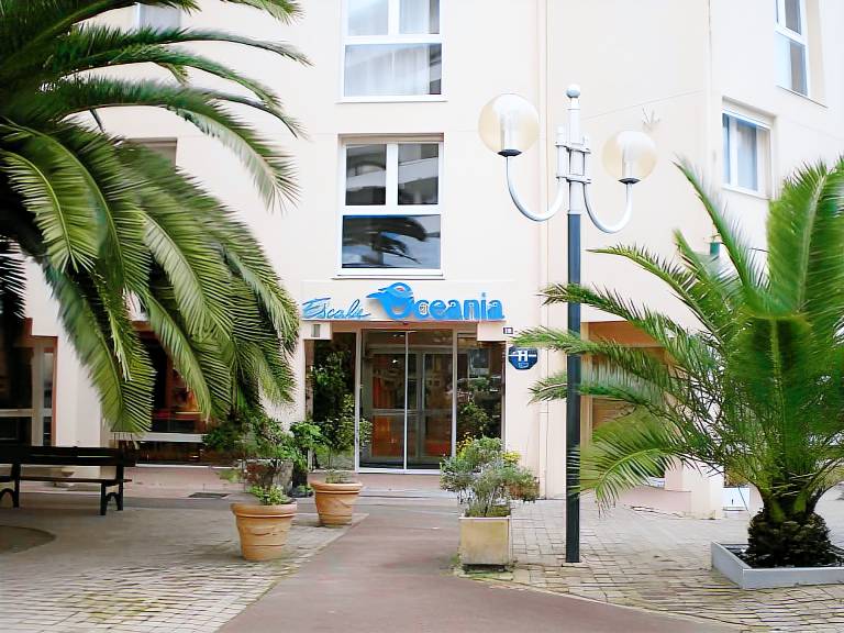 Hotel AKENA Biarritz - Grande plage in Biarritz
