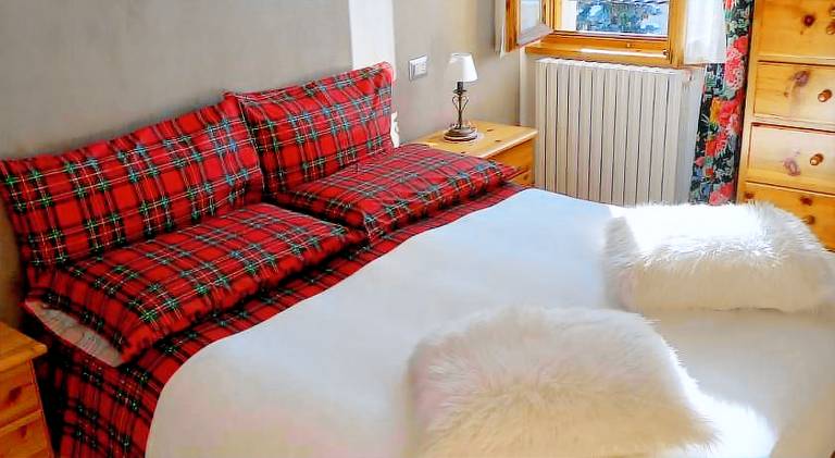 Children-friendly pleasant holiday apartment with barbeque, terrace & yard | Pets are welcome — photo 2