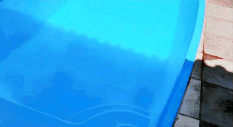 Vacation home with pool — photo 5