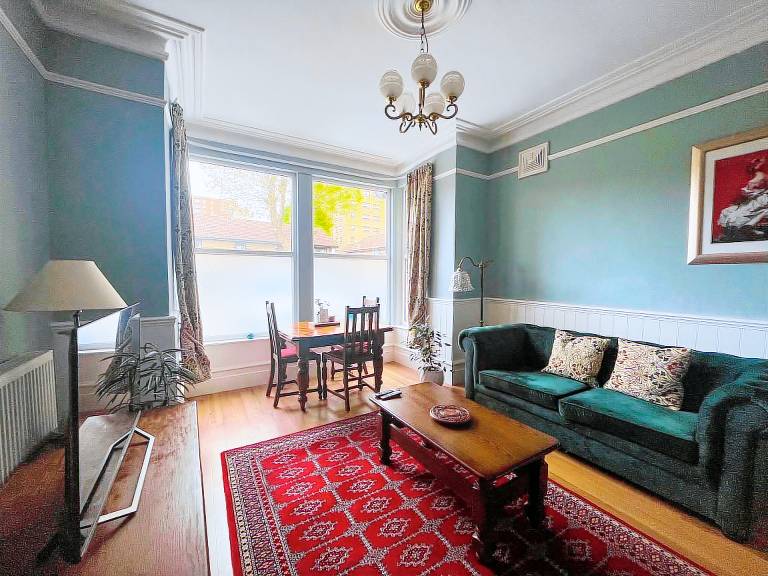 Apartment Leigh-on-Sea