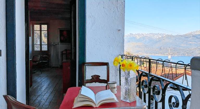 Holiday apartment with 1 room for 2 persons in Stresa