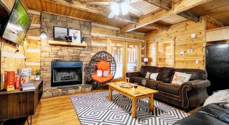 Nice house with jacuzzi | Pets are welcome — photo 2