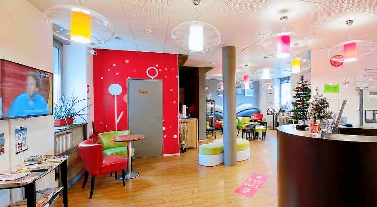 Ibis Styles Saint-Brieuc Gare Centre — photo 4