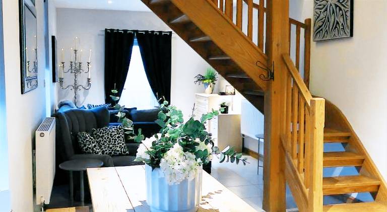 Nice house with hot tub, patio & garden | Pet-friendly — photo 4