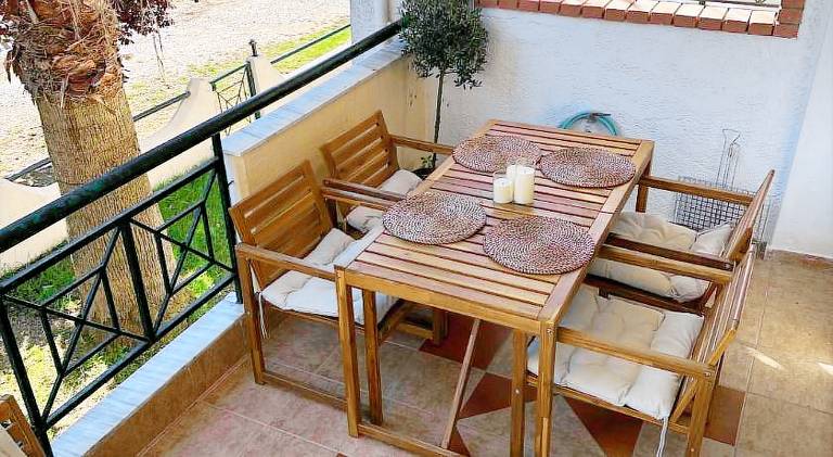 Holiday apartment with yard, grill & terrace in Kas