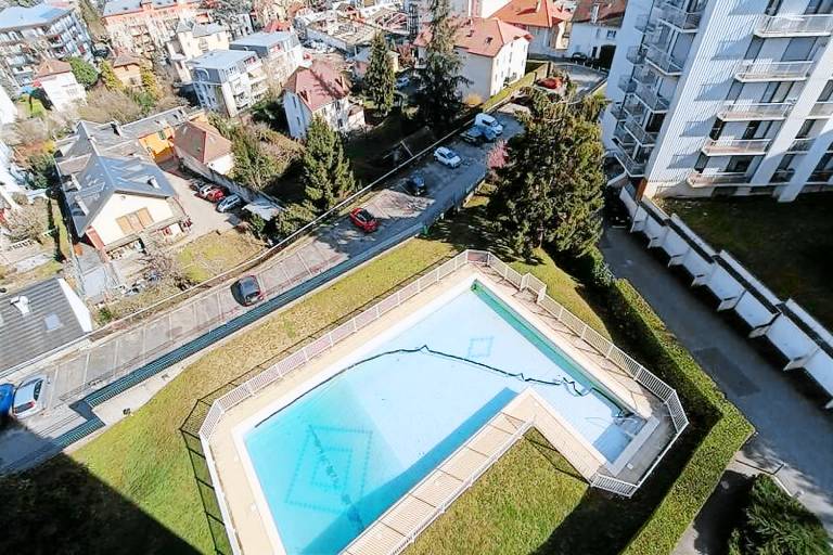 Fully equipped rental apartment with pool | Dogs allowed — photo 2