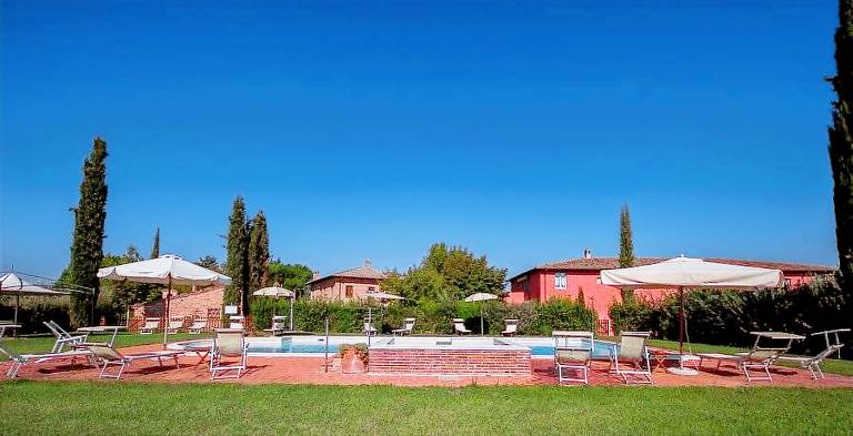 Podere La Rocca: Camera superior — photo 5