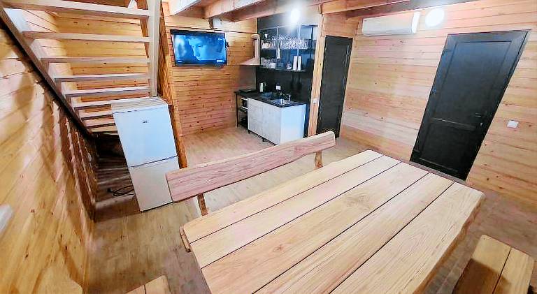 Villa with hot tub — photo 5
