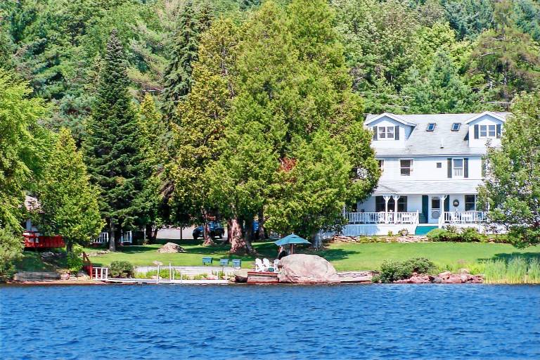 Bellows Place Great for Family & Group Getaways