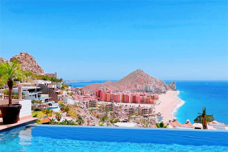 Villa Pedregal