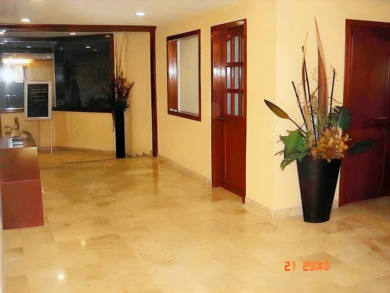 Hotel & Suites Real del Lago