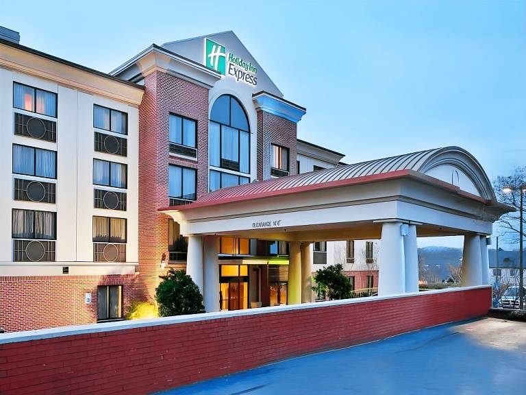 Holiday Inn Express & Suites Greenville-Downtown by IHG in Greenville, GA