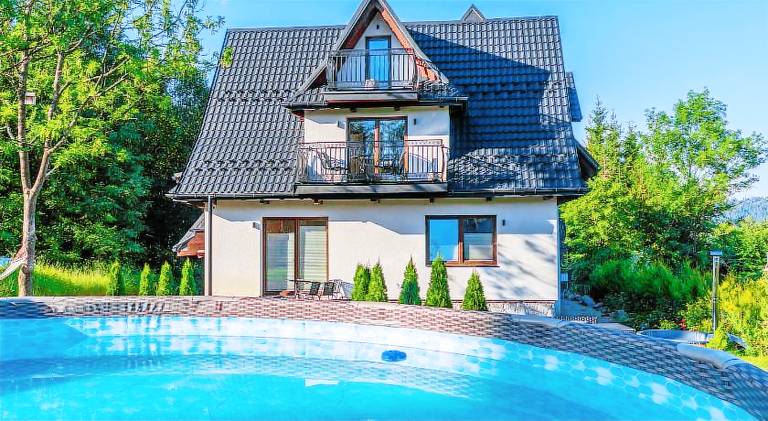 Apartamenty z widokiem & Balia - Willa KROLE 25A Harenda SKI by RentiloPL — photo 4