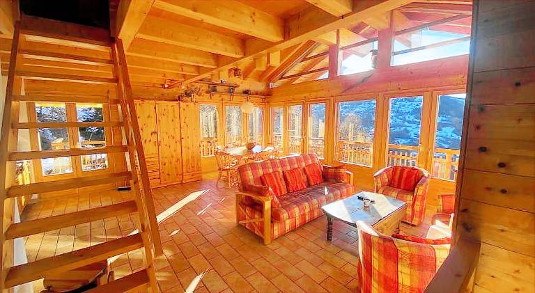 Chalet Les Brantes, refuge atypique a Veysonnaz — photo 5