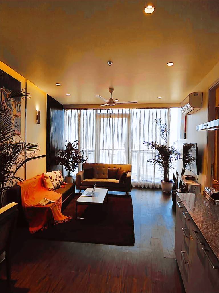 Vacation home with pool | Suitable for remote work | Pets are welcome in Faridabad