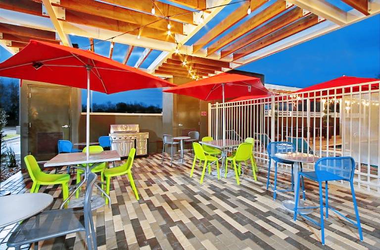 Home2 Suites by Hilton Beaumont — photo 5