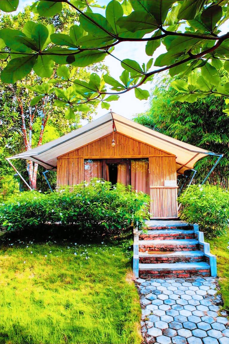 Tent Ekang Anculai