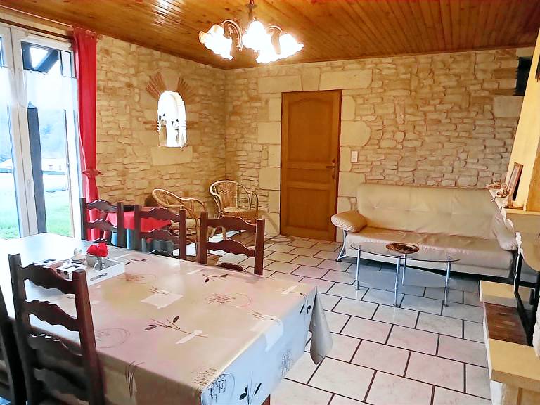 Charming Cottage with Large Garden, Near Spa and Ski Resorts — photo 4