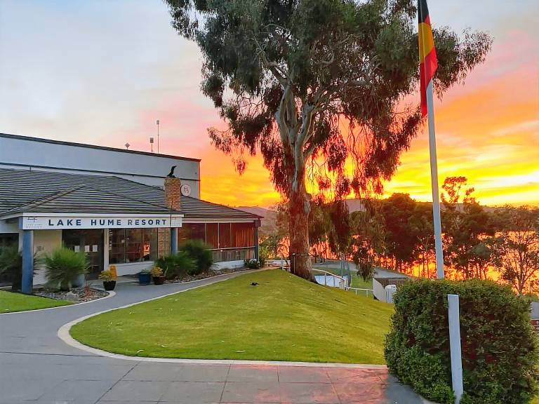 Lake Hume Resort