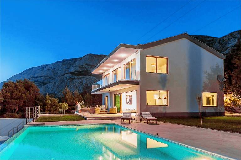 Villa with jacuzzi & pool | Perfect for remote work — photo 3
